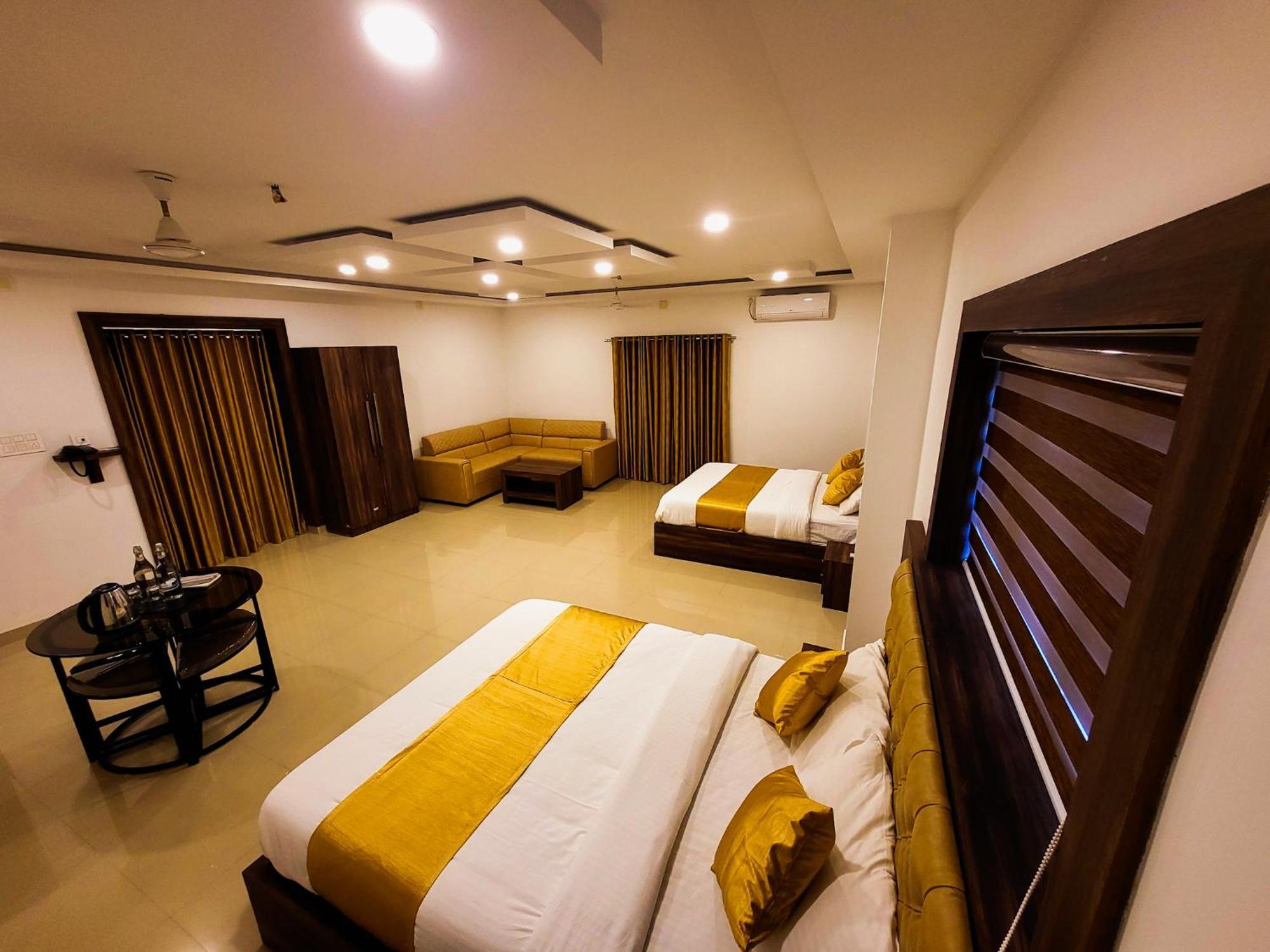 Thejaswini Residency Cheruvathur Nīleshwar Exterior foto