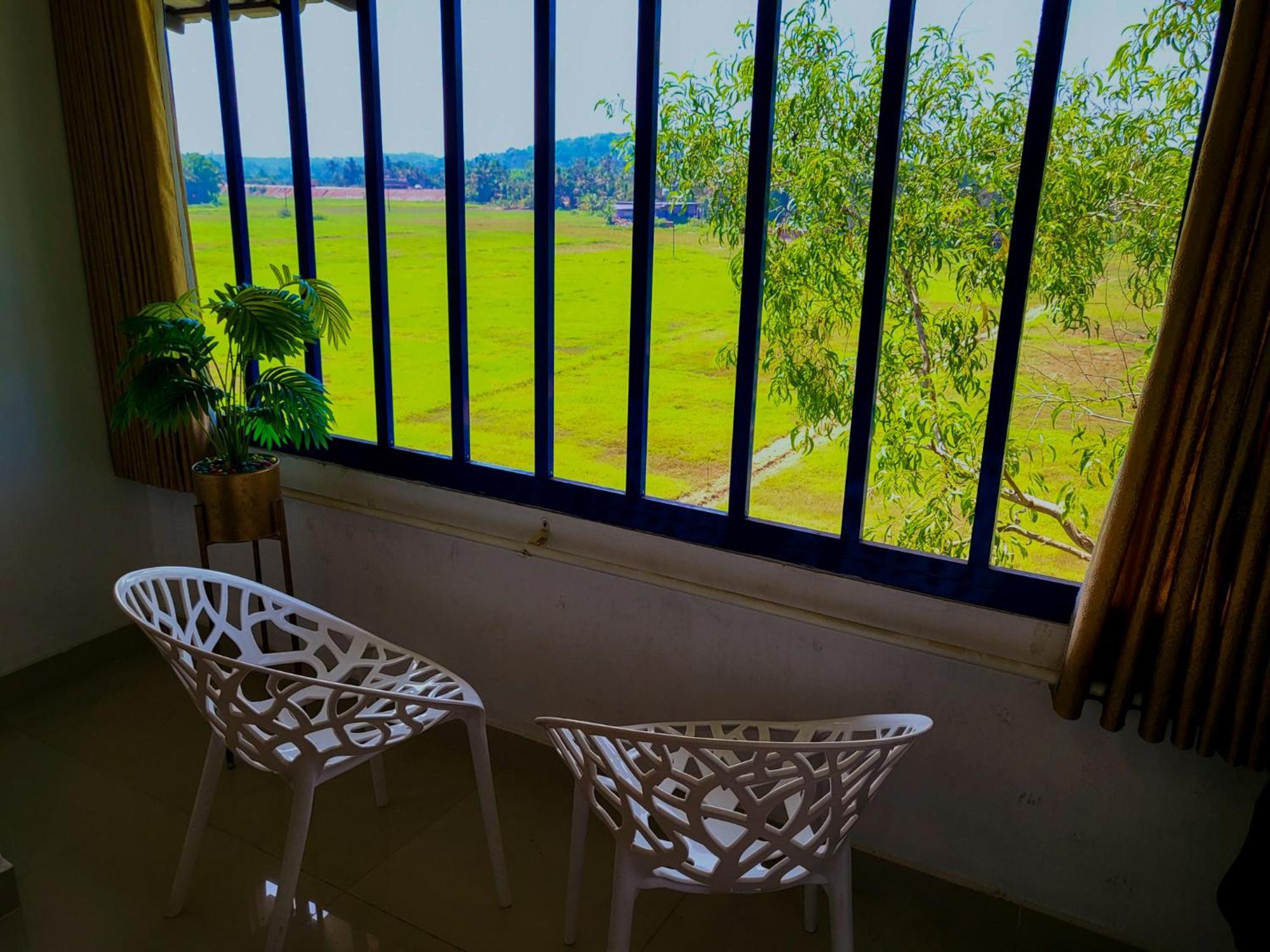 Thejaswini Residency Cheruvathur Nīleshwar Exterior foto